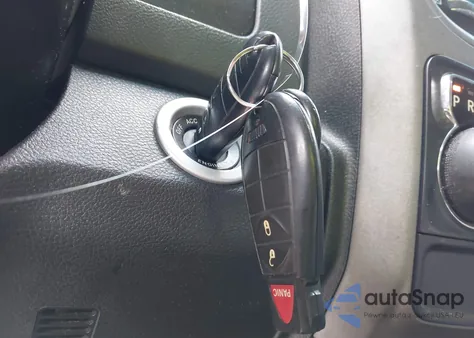 2018 Ram 1500 Express 4X2 6'4 Box из США, поврежденный, VIN 1C6RR6FT1JS315582